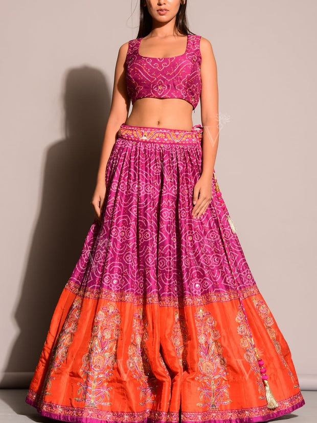 Lehenga, Printed, Lehenga set, Choli, Navratri lehenga, Zari work, Sequence work, Party wear, Designer wear, Bandhani, Bandhej