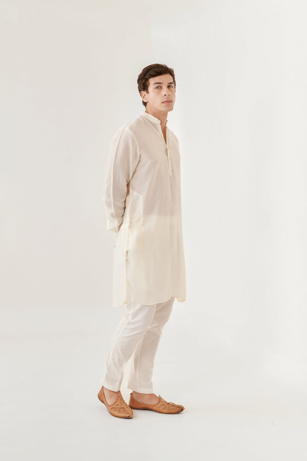 Off White Ganganagery Kurta For Men