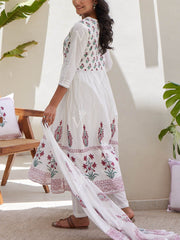 White And Pink Cotton Printed Suit Set