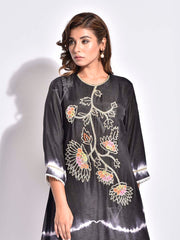 Black Embroidred Kurta Set