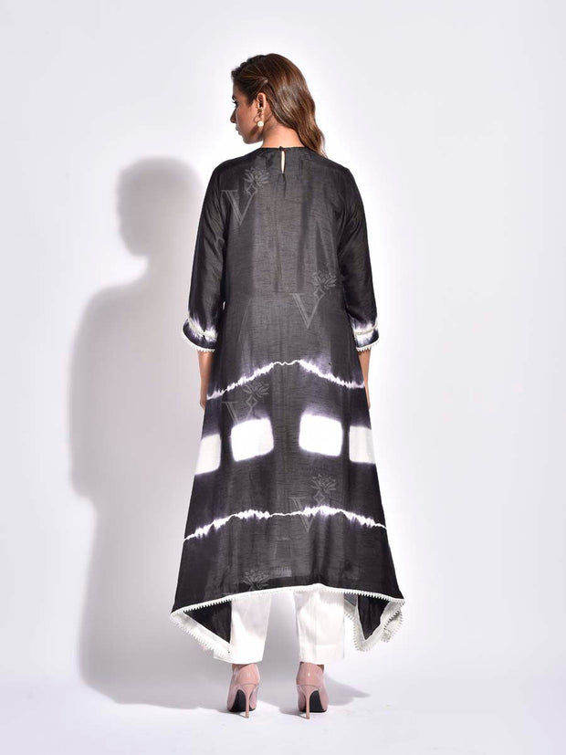 Black Embroidred Kurta Set