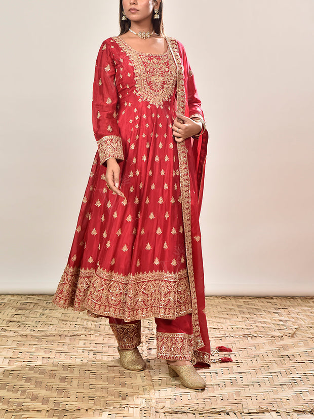 Red Embroidered Wrinkle Crepe Suit Set