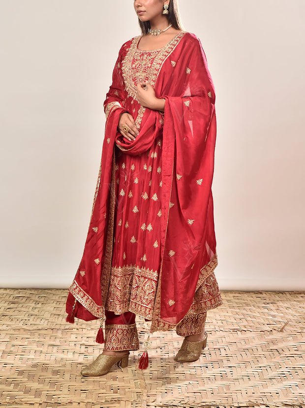 Red Embroidered Wrinkle Crepe Suit Set