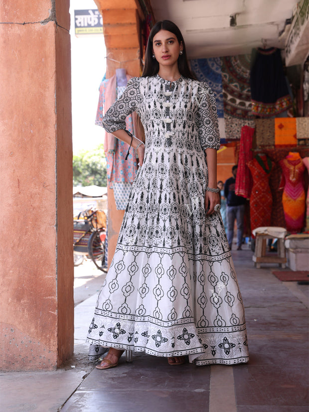 White Vasansi Silk Printed Gown