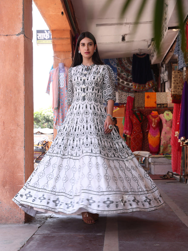 White Vasansi Silk Printed Gown