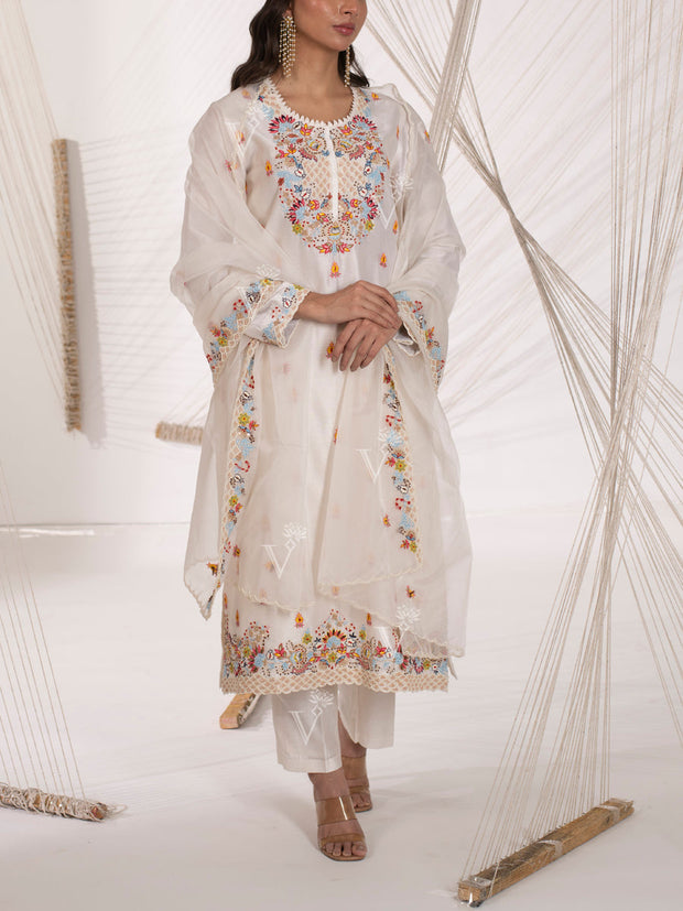 Off-white Chanderi Silk Kurta Set