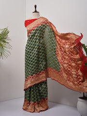 Red And Green  Bandhani Zari Saree